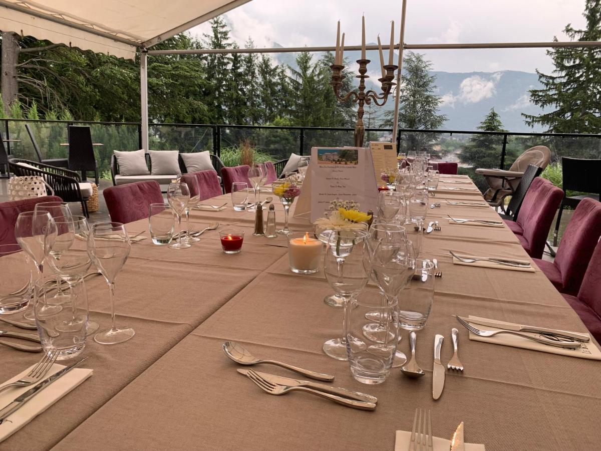 Hotel Restaurant Le Repere Vizille Exteriör bild